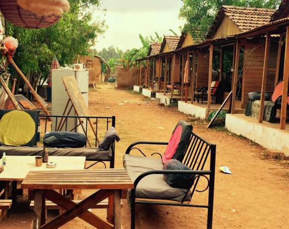 Wonderland Hostel Anjuna Exterior photo