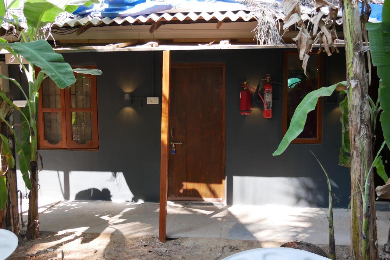 Wonderland Hostel Anjuna Exterior photo